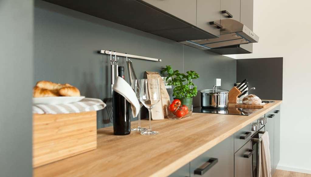 Staycity Aparthotels Dresden City Centre Extérieur photo A kitchen countertop