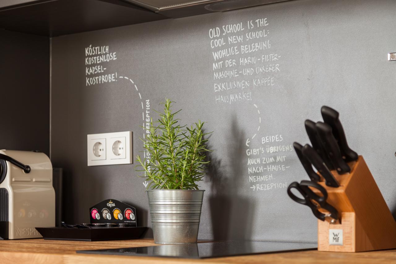 Staycity Aparthotels Dresden City Centre Extérieur photo A chalkboard wall