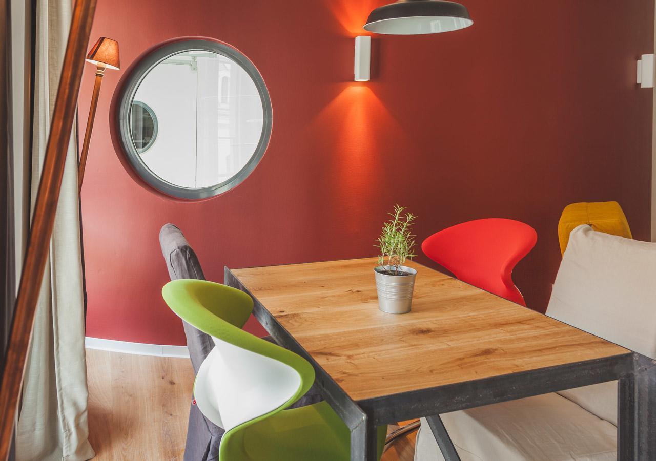 Staycity Aparthotels Dresden City Centre Extérieur photo The interior of a typical room